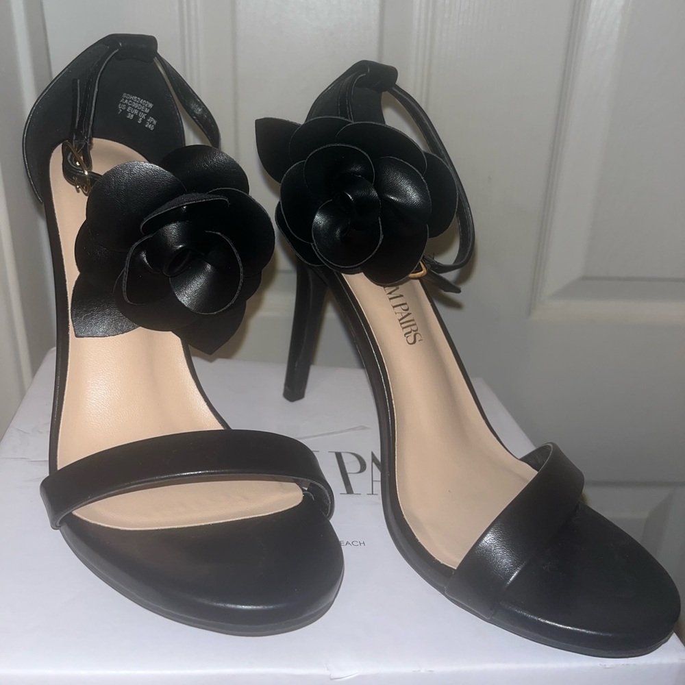 Dream Pairs Women's Open Toe Stiletto Heeled Sandals.